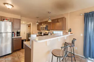 15211 N 89th Ave, Peoria, AZ 85381 - Photo 12