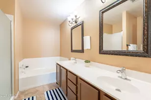 15211 N 89th Ave, Peoria, AZ 85381 - Photo 18