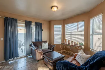 15211 N 89th Avenue, Peoria, AZ 85381 - Photo 8