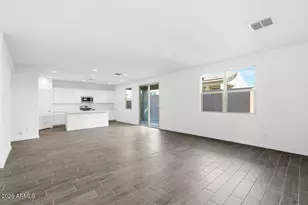 25224 N 165th Ln, Surprise, AZ 85387 - Photo 8