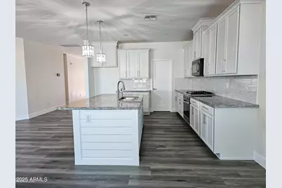 7321 N 123rd Drive, Glendale, AZ 85307 - Photo 8