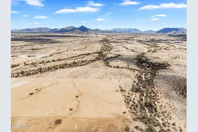 Xx S 191st Avenue #A, Buckeye, AZ 85326 - Photo 16