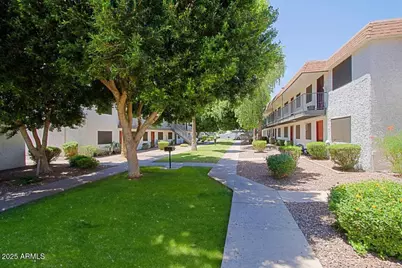 1248 S Vineyard #Apt 2, Mesa, AZ 85210 - Photo 10