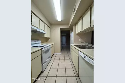 1814 W Village Way, Tempe, AZ 85282 - Photo 8