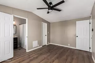 12811 N 19th Pl, Phoenix, AZ 85022 - Photo 18