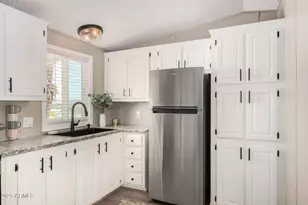 12811 N 19th Pl, Phoenix, AZ 85022 - Photo 14