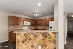 22322 W Loma Linda Cir, Buckeye, AZ 85326 - Photo 10