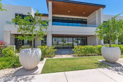 6587 N Palmeraie Boulevard #1051, Paradise Valley, AZ 85253 - Photo 1