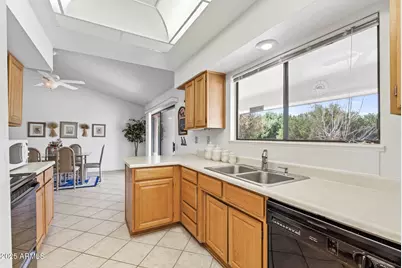 13511 W Gemstone Drive, Sun City West, AZ 85375 - Photo 20