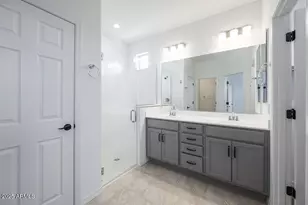 18153 W Hiddenview Dr, Goodyear, AZ 85338 - Photo 20