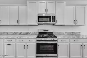 18153 W Hiddenview Dr, Goodyear, AZ 85338 - Photo 4