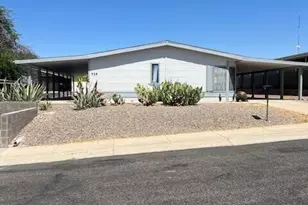 725 W Smoketree Rd, Wickenburg, AZ 85390 - Photo 1