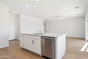 11227 E Crescent Ave, Mesa, AZ 85208 - Photo 14