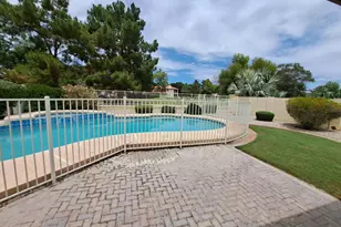 7420 W Morrow Dr, Glendale, AZ 85308 - Photo 2