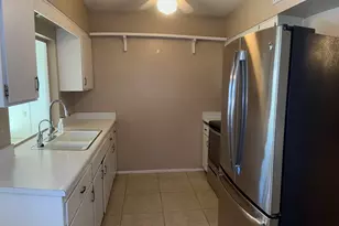 14023 N Newcastle Dr, Sun City, AZ 85351 - Photo 18