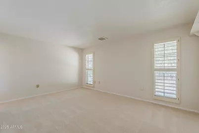 10514 W Willowcreek Circle, Sun City, AZ 85373 - Photo 20