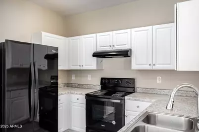 917 E Agua Fria Lane, Avondale, AZ 85323 - Photo 10