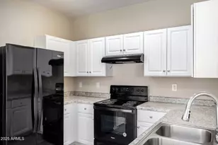 917 E Agua Fria Ln, Avondale, AZ 85323 - Photo 10