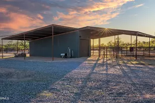 837 W Bralliar Rd, Wickenburg, AZ 85390 - Photo 46