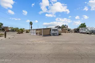 39984 Montana Dr, Salome, AZ 85348 - Photo 4