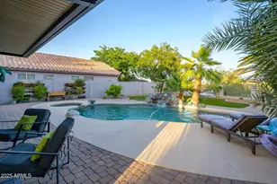 1723 E Pontiac Dr, Phoenix, AZ 85024 - Photo 42