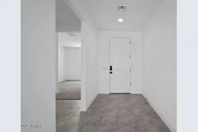 17149 W Sweet Iron Pass, Surprise, AZ 85387 - Photo 10