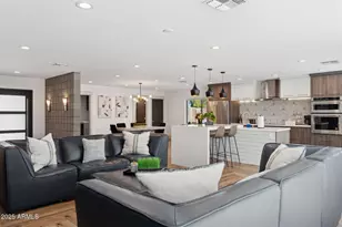 5301 E Tierra Buena Ln, Scottsdale, AZ 85254 - Photo 10