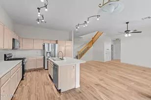 25830 N 40th Pl, Phoenix, AZ 85050 - Photo 10