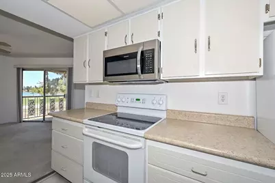 19252 N Star Ridge Drive W, Sun City West, AZ 85375 - Photo 10