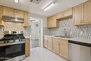 2636 N Dayton St, Phoenix, AZ 85006 - Photo 8