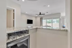 22218 N 28th St, Phoenix, AZ 85050 - Photo 18