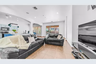 757 W Carob Way, Chandler, AZ 85248 - Photo 10