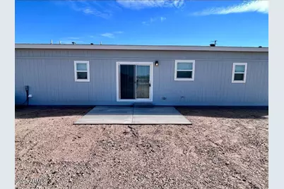 38402 W Latham Street, Tonopah, AZ 85354 - Photo 2