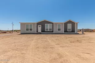 38402 W Latham St, Tonopah, AZ 85354 - Photo 4