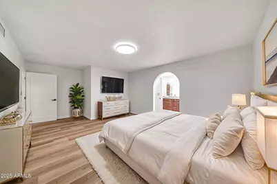 4601 E Carolina Drive, Phoenix, AZ 85032 - Photo 1