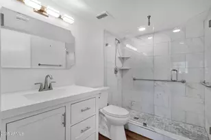 7920 E Camelback Rd, Scottsdale, AZ 85251 - Photo 14