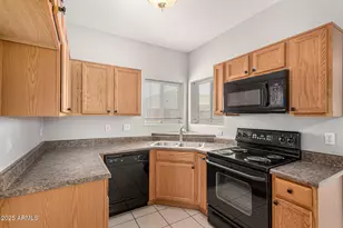 2311 E Hartford Ave, Phoenix, AZ 85022 - Photo 2