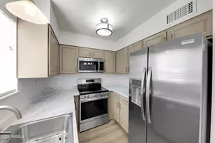 4630 N 68th St, Scottsdale, AZ 85251 - Photo 2