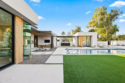 8618 E Irish Hunter Trail, Scottsdale, AZ 85258 - Photo 8