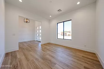 3283 W Mesquite Street, Phoenix, AZ 85086 - Photo 24