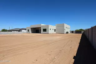 3283 W Mesquite St, Phoenix, AZ 85086 - Photo 52