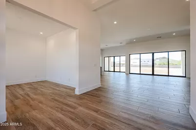 3283 W Mesquite Street, Phoenix, AZ 85086 - Photo 22