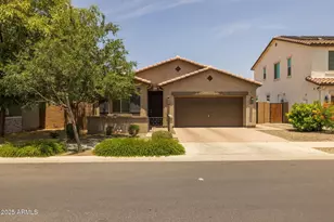 20904 E Swan Dr, Queen Creek, AZ 85142 - Photo 1