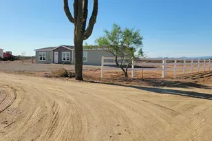 32114 N 229th Ave, Wittmann, AZ 85361 - Photo 2