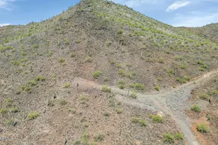 18Xx W Sentinel Rock Rd, Phoenix, AZ 85086 - Photo 1