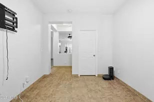 1927 W Mine Trail, Phoenix, AZ 85085 - Photo 20