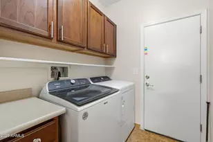 1927 W Mine Trail, Phoenix, AZ 85085 - Photo 28