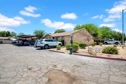 3027 E Grandview Road #1, Phoenix, AZ 85032 - Photo 2