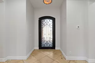 3215 E Constance Wy, Phoenix, AZ 85042 - Photo 4