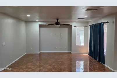 25748 W Siesta Way, Buckeye, AZ 85326 - Photo 10